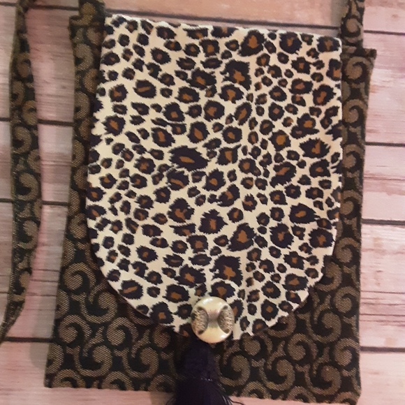 Crossbody Bag 7" wide 8 1/2" long - Picture 2 of 3